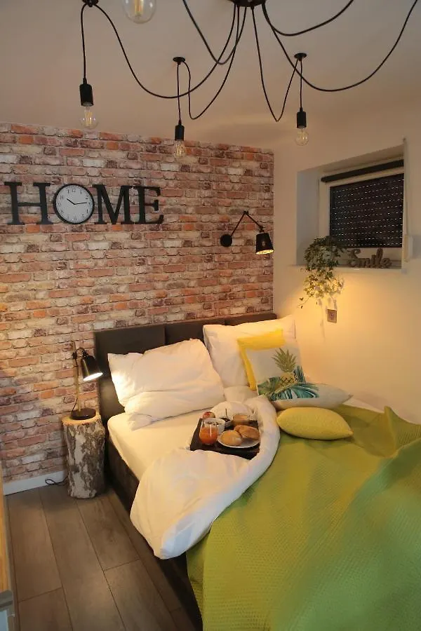 Apartament Brookwood Mini Studio Airport Lawica Hotel Poznań Polska